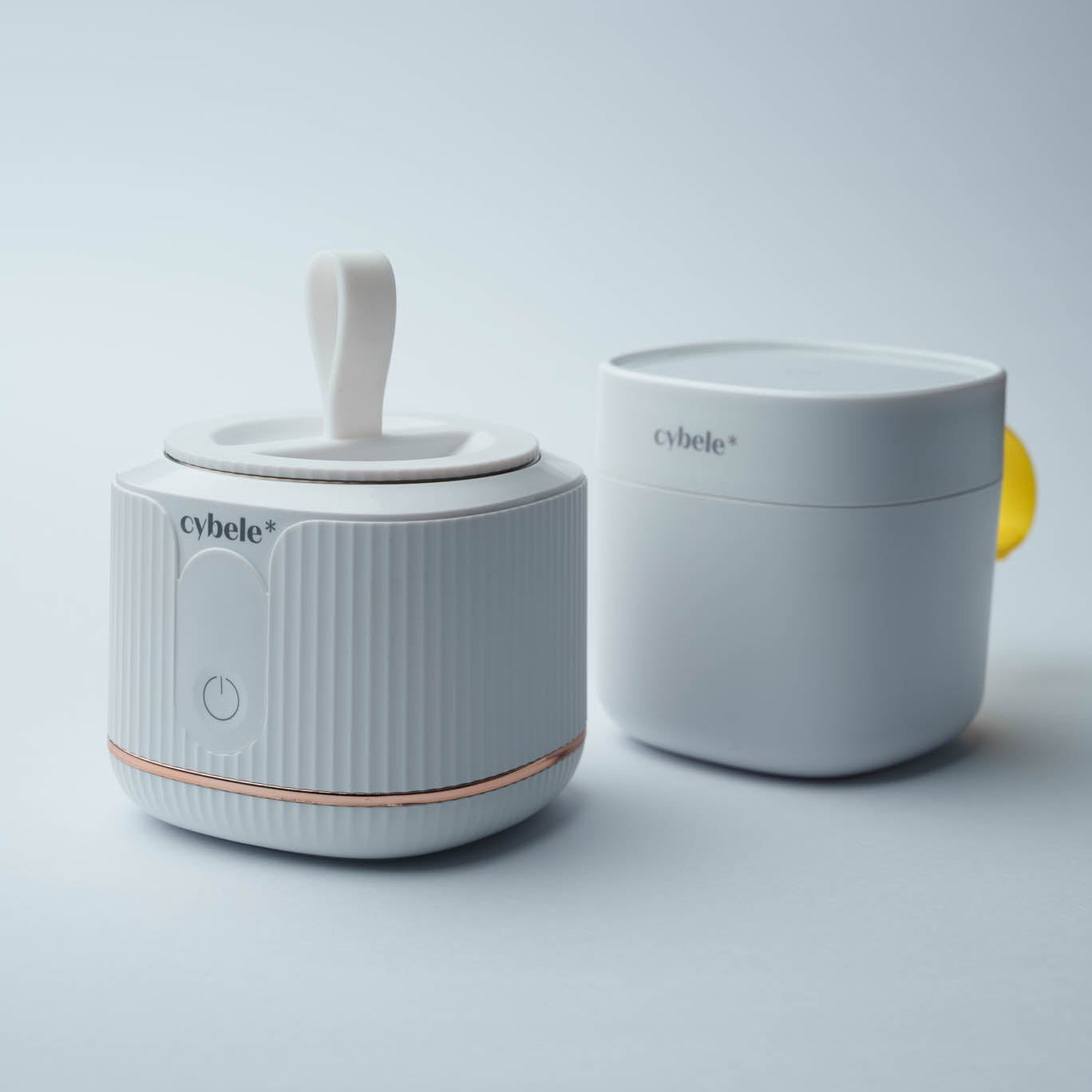 Stellar and Lumen Pro Bundle: Simplifying feeding and sterilizing on the go. Warm baby bottles with milk or formula wherever you are, and sterilize baby accessories both at home and while traveling.