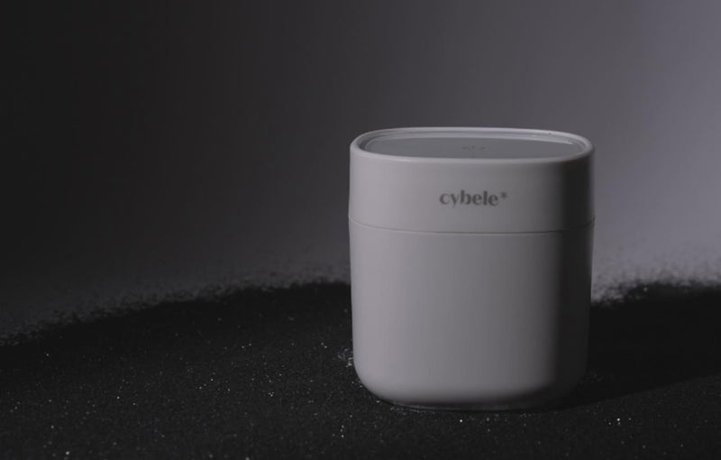 Esterilizador UV Portátil Lumen™: una forma potente y eficaz de mantener los artículos básicos del bebé libres de gérmenes.